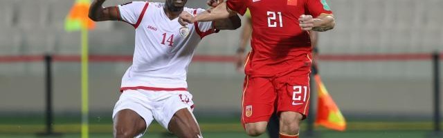 世界杯高清赛事直播平台-梁熙明：李铁的罪过不是换洛国富，菜才是罪过